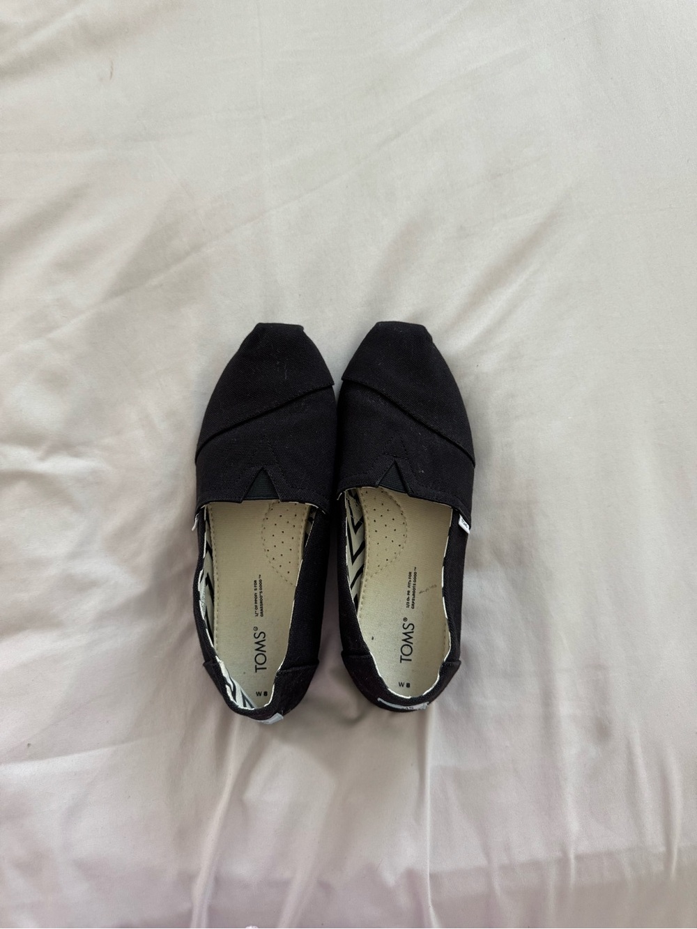 Toms Black Classic Canvas Slip-On Flats